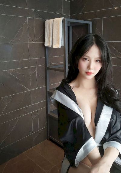 漂亮的妻子电影_超清在线视频播放