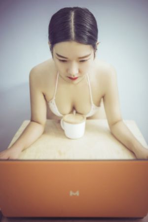 垫底辣妹在线观看完整版_高清在线观看高清