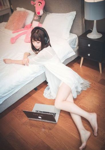 四月婷婷_BD韩语全集在线观看
